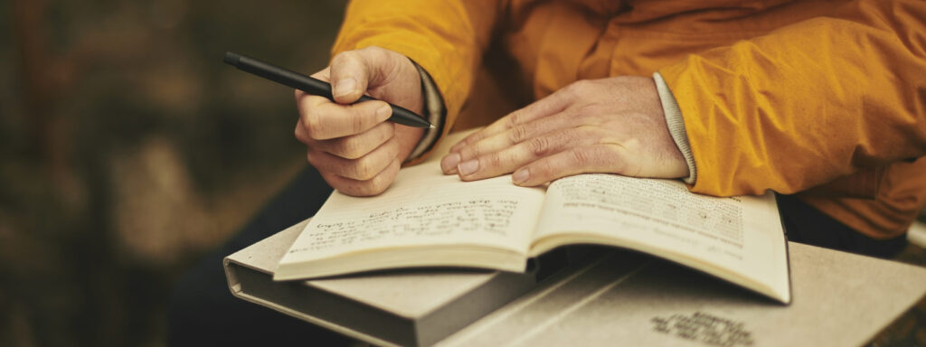 writing on the way buddhist writing retreats